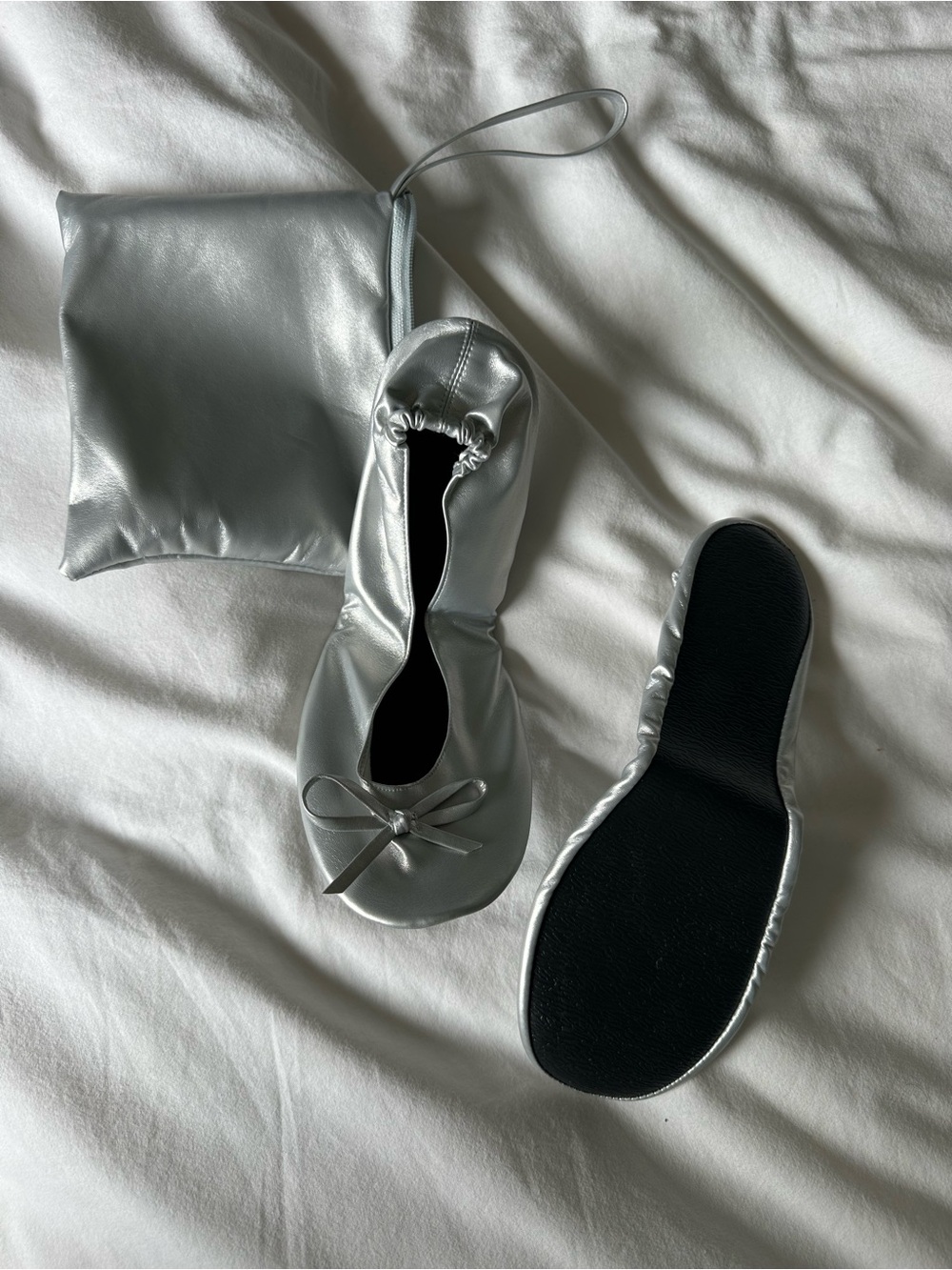 Metallic Silver Foldable Ballet Flats with Pouch - Size Small (Women’s 5-7)